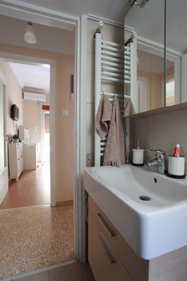 A Skip Away From The Acropolis Museum - 1 Bdrm Apartment Atene Esterno foto